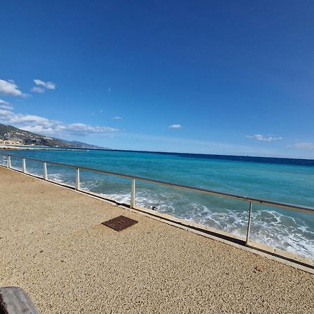 Le 182 Promenade Du Soleil Apartamento Menton Exterior foto